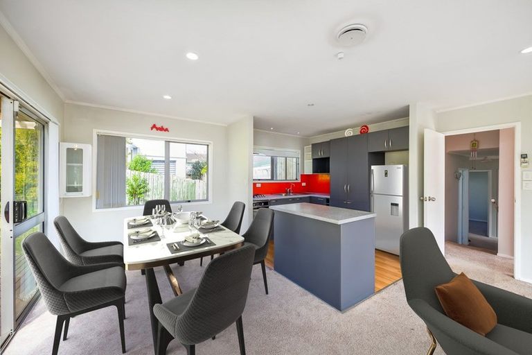 Photo of property in 71 Simon Ellice Drive, Bayview, Auckland, 0629