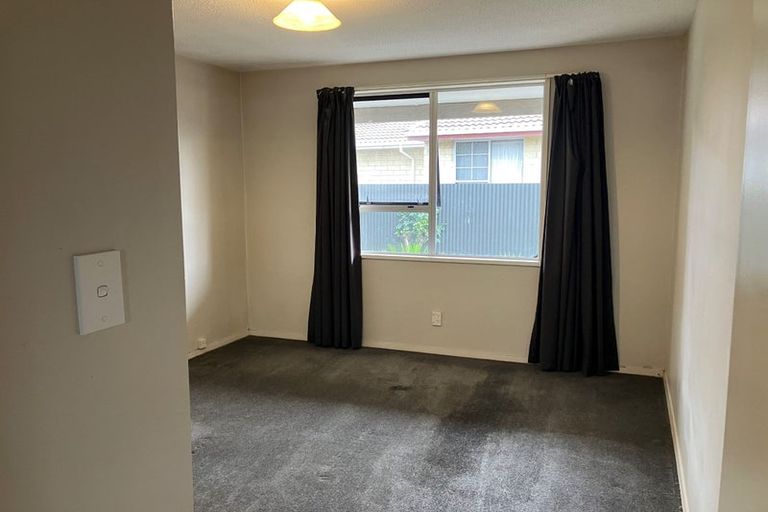 Photo of property in 1/21 Wyatt Place, Russley, Christchurch, 8042