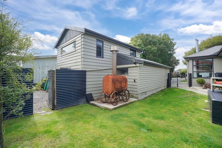 Photo of property in 56 Abbot Street, Waverley, Invercargill, 9810