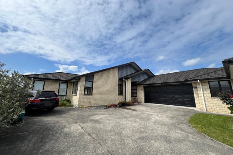 Photo of property in 32 Sirius Crescent, Rototuna North, Hamilton, 3210