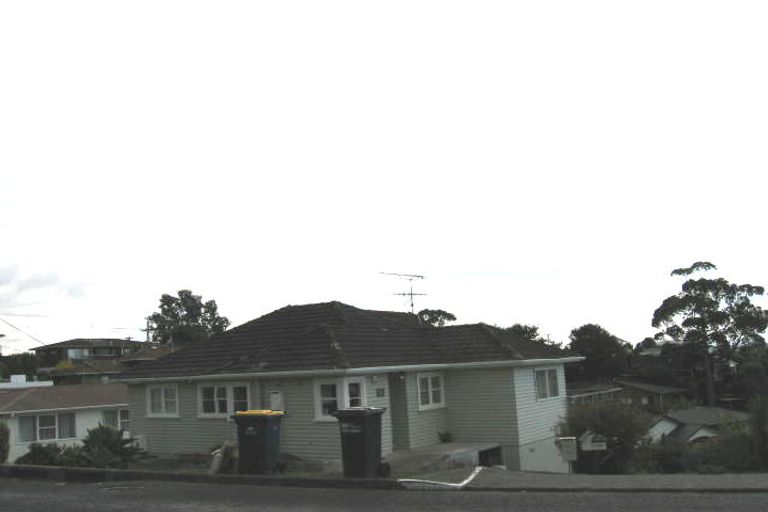 Photo of property in 19b Mizpah Road, Waiake, Auckland, 0630