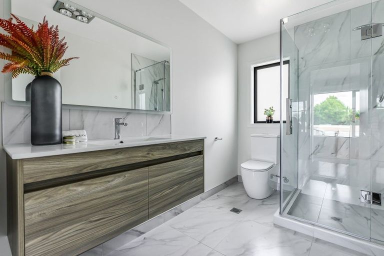 Photo of property in 2/20 Young Street, Claudelands, Hamilton, 3214