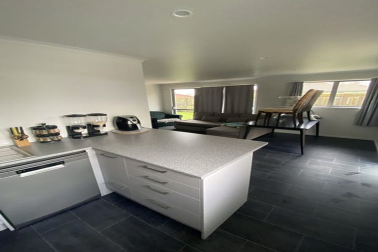 Photo of property in 17 Slim Street, Bader, Hamilton, 3206