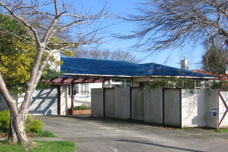 Photo of property in 18 Kent Crescent, Awapuni, Palmerston North, 4412