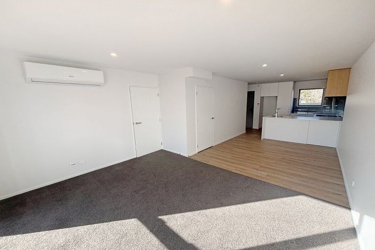 Photo of property in 1/17 Bounty Street, Bryndwr, Christchurch, 8053