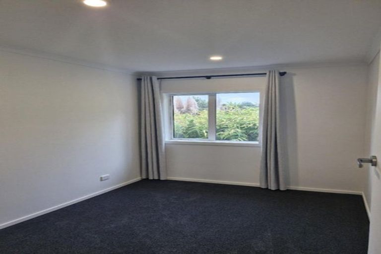 Photo of property in 10 Lorna Street, Lynmouth, New Plymouth, 4310
