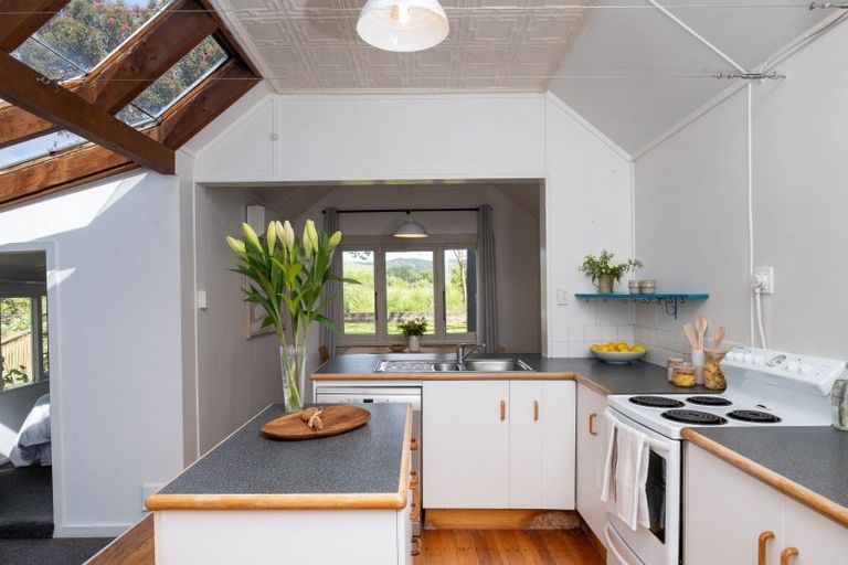 Photo of property in 42 Kuku Street, Te Awanga, 4102