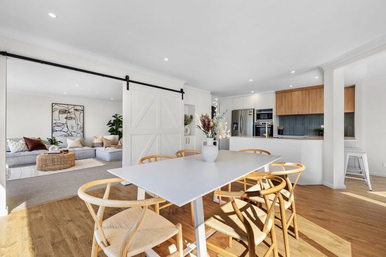 Photo of property in 19 Richards Park Lane, Fernhill, Queenstown, 9300