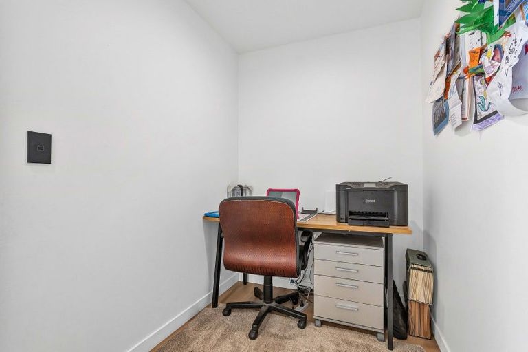 Photo of property in 123 Princess Street, Waitara, 4383