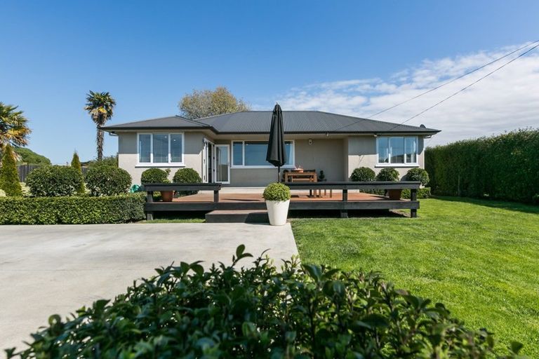 Photo of property in 54 Saint Georges Road, Karamu, Hastings, 4172