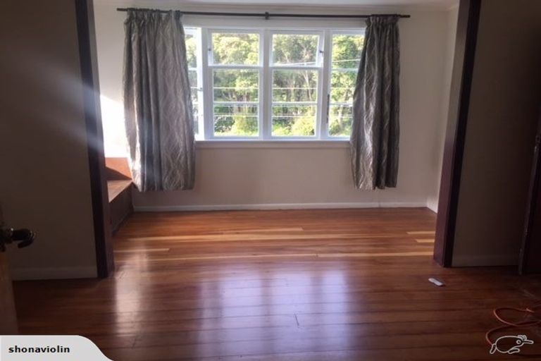 Photo of property in 11 Ames Street, Paekakariki, 5034