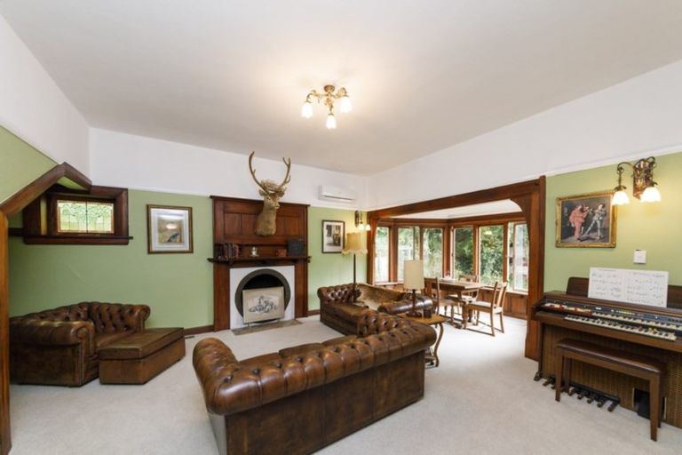 Photo of property in 31 Wanganui Road, Marton, 4710