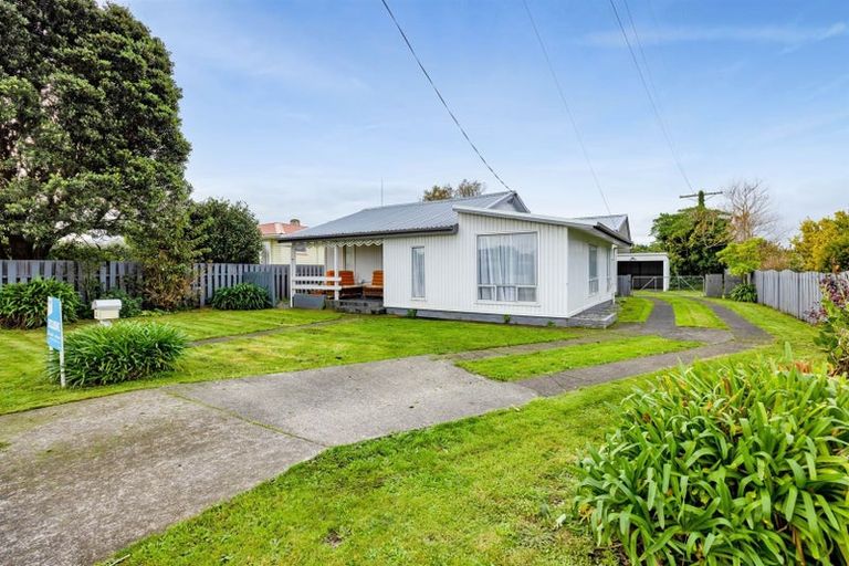Photo of property in 45 Iredale Road, Hawera, 4610