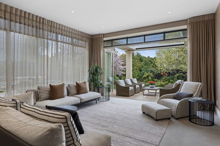 Photo of property in 47 Waiwetu Street, Fendalton, Christchurch, 8052
