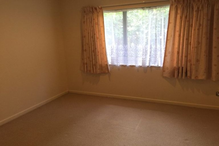 Photo of property in 63a Seabrook Avenue, New Lynn, Auckland, 0600