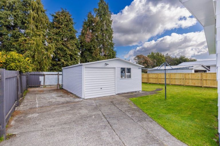 Photo of property in 11 Purcell Place, Melville, Hamilton, 3206