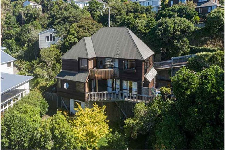 Photo of property in 8a Margaret Street, Wadestown, Wellington, 6012