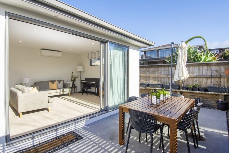 Photo of property in 2a Laing Place, Otumoetai, Tauranga, 3110