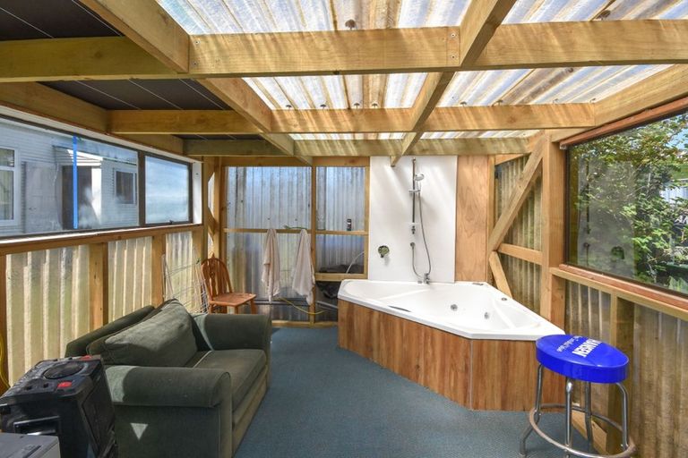 Photo of property in 2 Moturata Road, Taieri Beach, Brighton, 9091