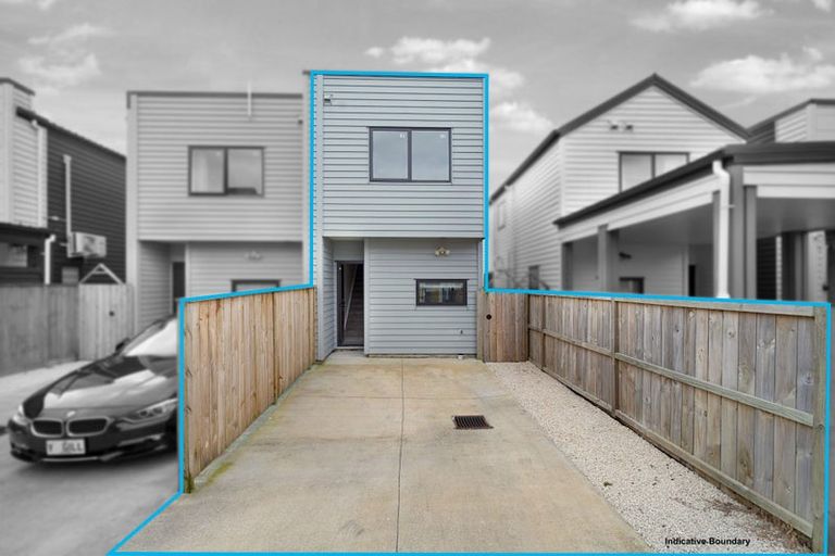 Photo of property in 11 Kaha Road, Takanini, 2110