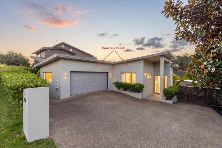 Photo of property in 124 Kyle Road, Greenhithe, Auckland, 0632