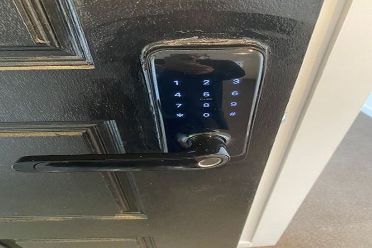 Photo of property in 20 Oakland Street, Northcote, Christchurch, 8052