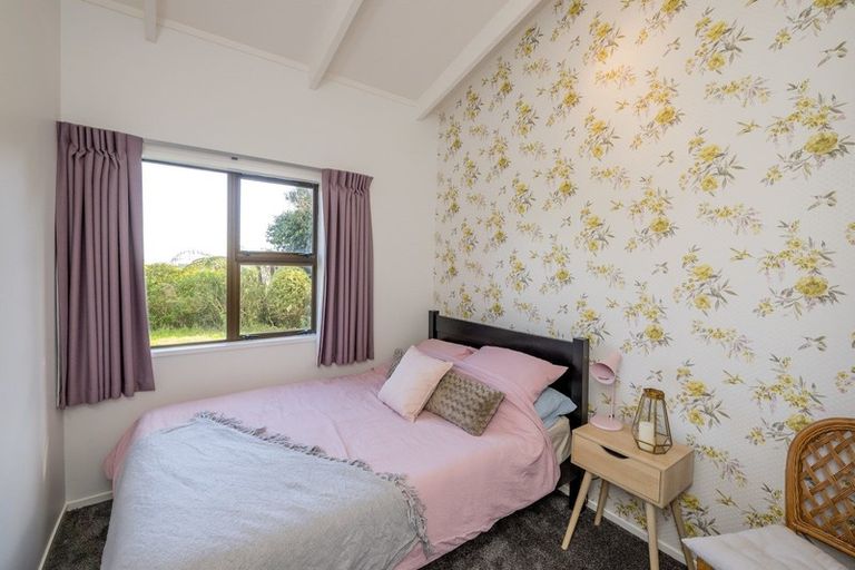 Photo of property in 167 Huia Street, Waikanae, 5391