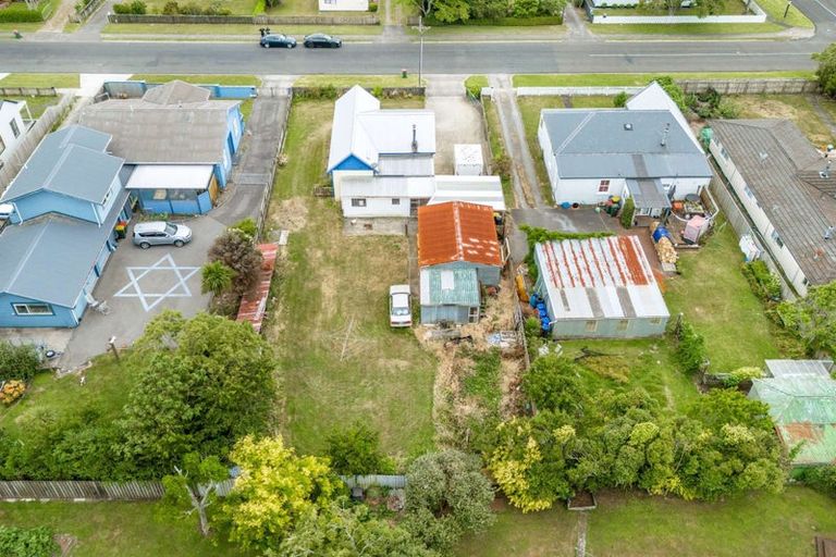 Photo of property in 37 Brookes Street, Inglewood, 4330