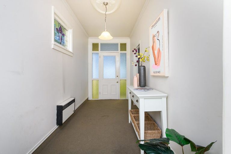 Photo of property in 53 Manson Street, Terrace End, Palmerston North, 4410