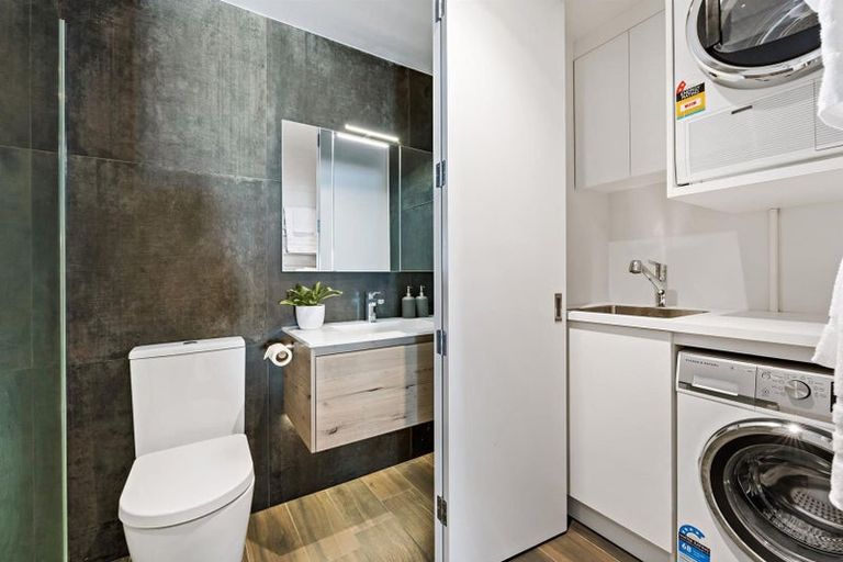 Photo of property in 1/11 William Street, Takapuna, Auckland, 0622