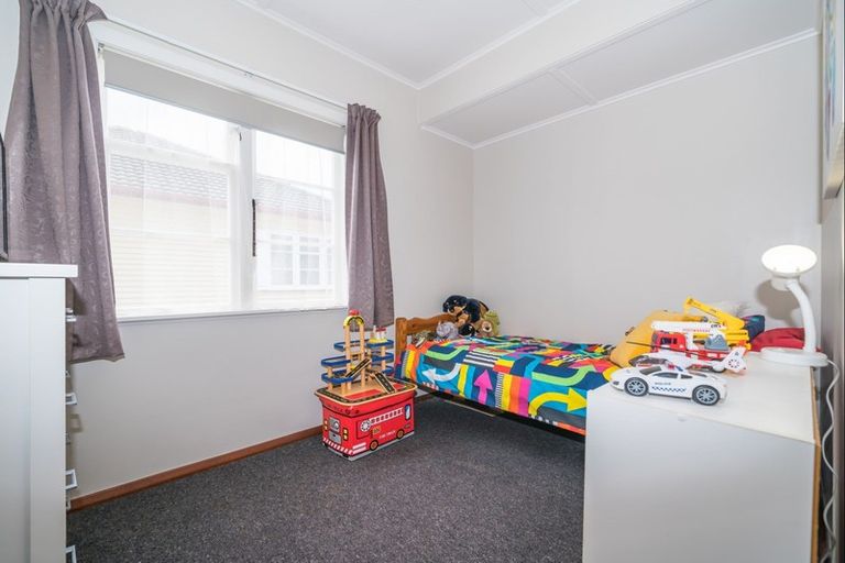 Photo of property in 57 Manson Street, Terrace End, Palmerston North, 4410