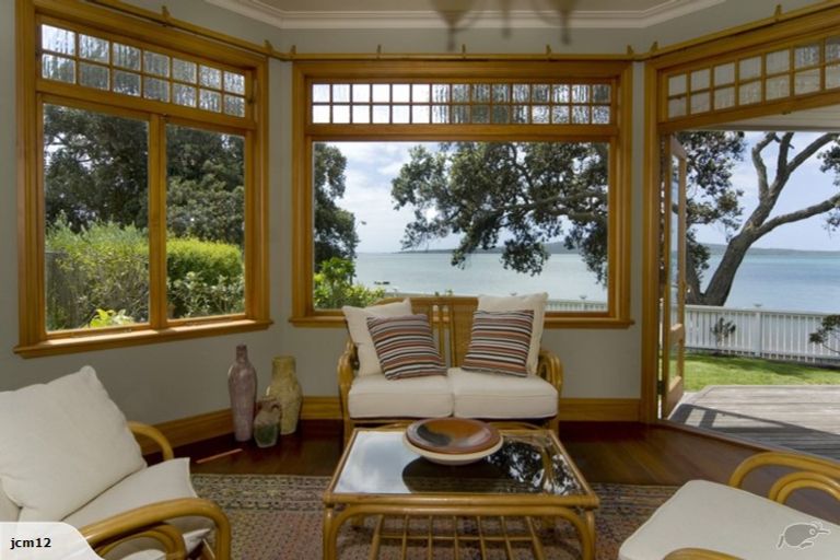 Photo of property in 52 Cheltenham Road, Devonport, Auckland, 0624