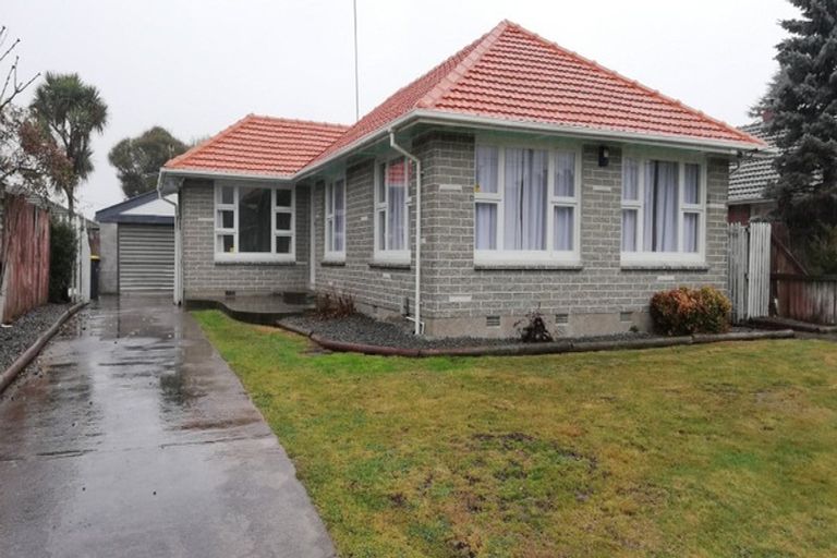 Photo of property in 23 Greenhurst Street, Sockburn, Christchurch, 8042