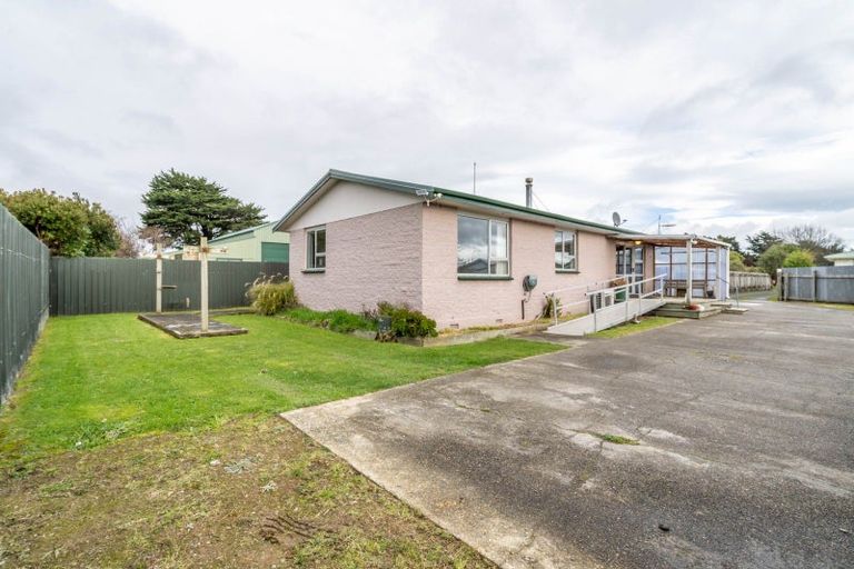Photo of property in 36 Shannon Street, Clifton, Invercargill, 9812