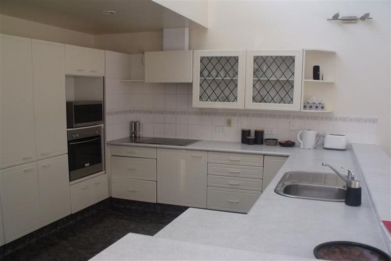 Photo of property in 106 Garnett Street, Raureka, Hastings, 4120