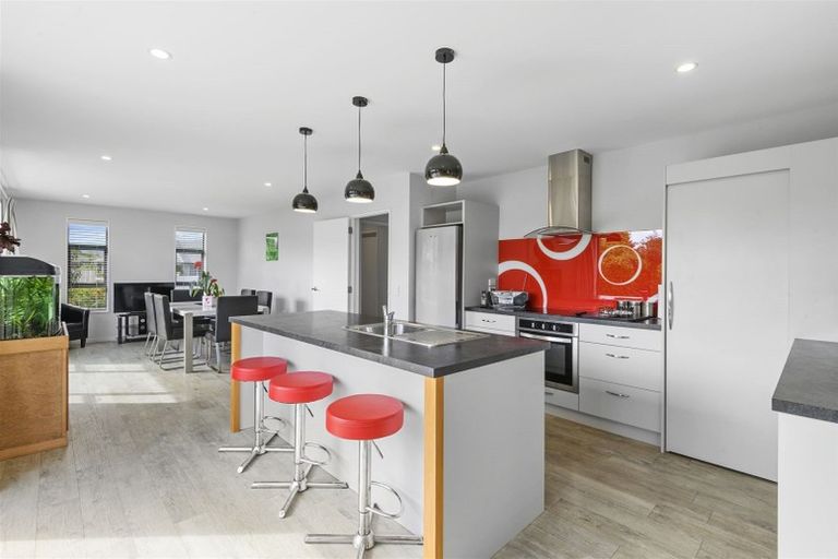 Photo of property in 22 Derrett Place, Saint Martins, Christchurch, 8022