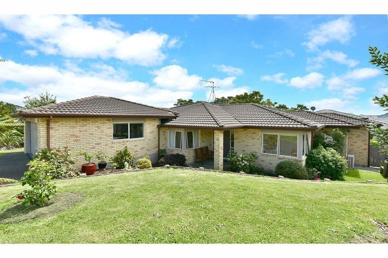 Photo of property in 34 Driftwood Drive, Red Beach, 0932