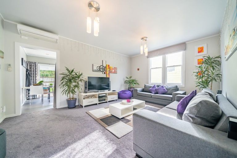 Photo of property in 25 Riddlers Crescent, Petone, Lower Hutt, 5012