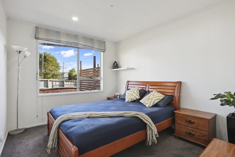 Photo of property in 58 Forest Hill Road, Henderson, Auckland, 0612