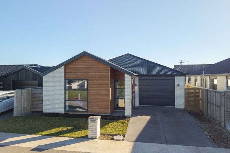Photo of property in 8 Greengrass Crescent, Kaiapoi, 7630