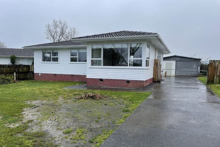 Photo of property in 19 Jupiter Street, Rosehill, Papakura, 2113