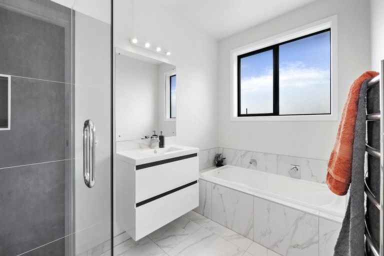 Photo of property in 8 Greenstone Street, Rolleston, 7614