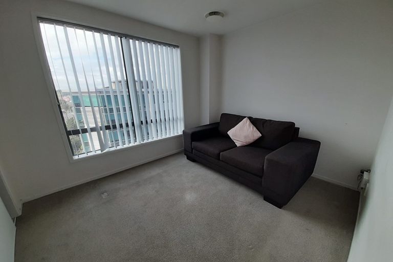 Photo of property in The Docks, 625/8 Dockside Lane, Auckland Central, Auckland, 1010