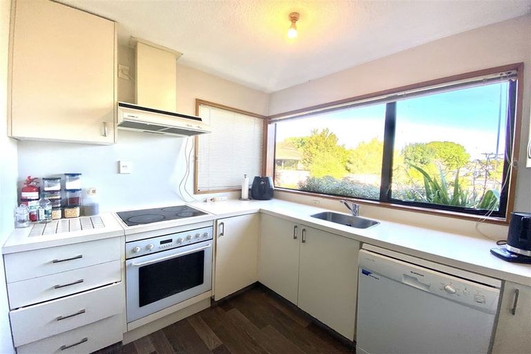 Photo of property in 14a Algie Place, Avonhead, Christchurch, 8042