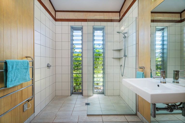 Photo of property in 1 School House Lane, Whitianga, 3510