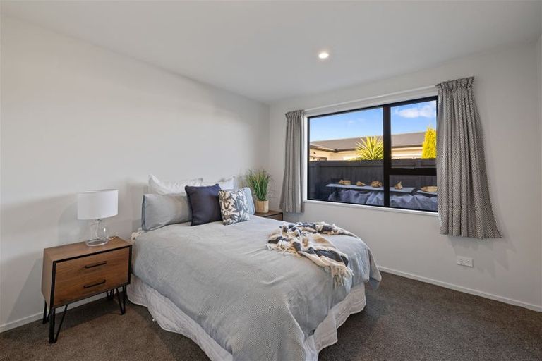 Photo of property in 14 Andesite Drive, Rolleston, 7614