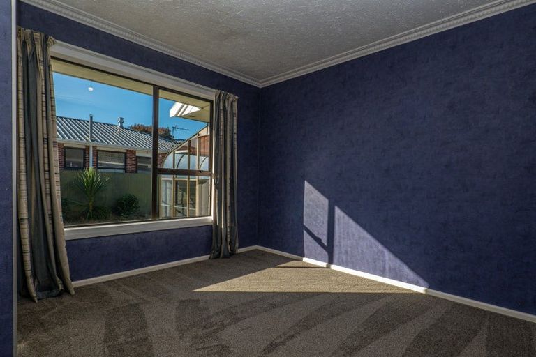 Photo of property in 10 Masham Road, Broomfield, Christchurch, 8042