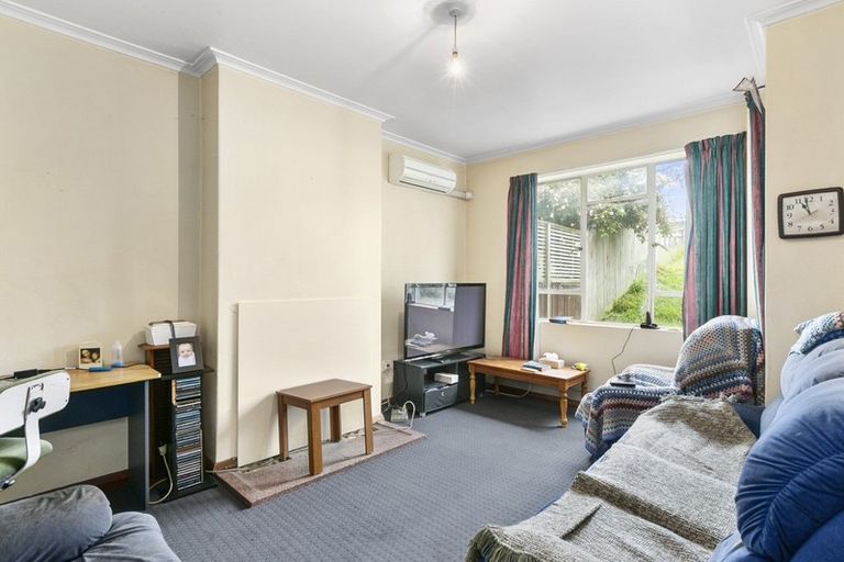 Photo of property in 1/182 Mornington Road, Kenmure, Dunedin, 9011