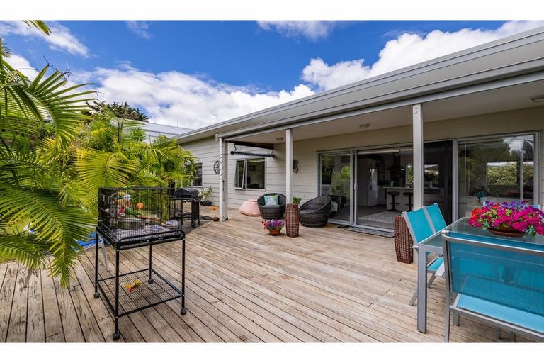 Photo of property in 19 Tui Grove, Paihia, 0200