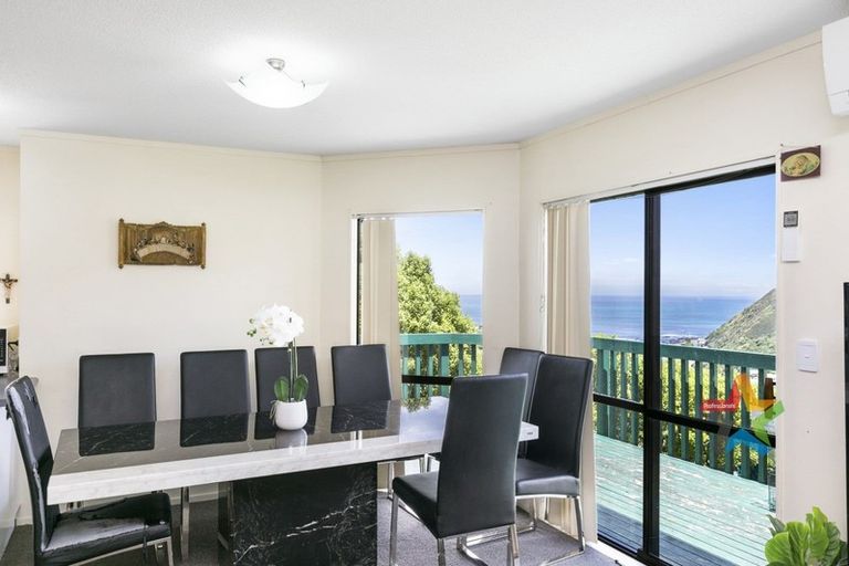 Photo of property in 91a Frobisher Street, Island Bay, Wellington, 6023